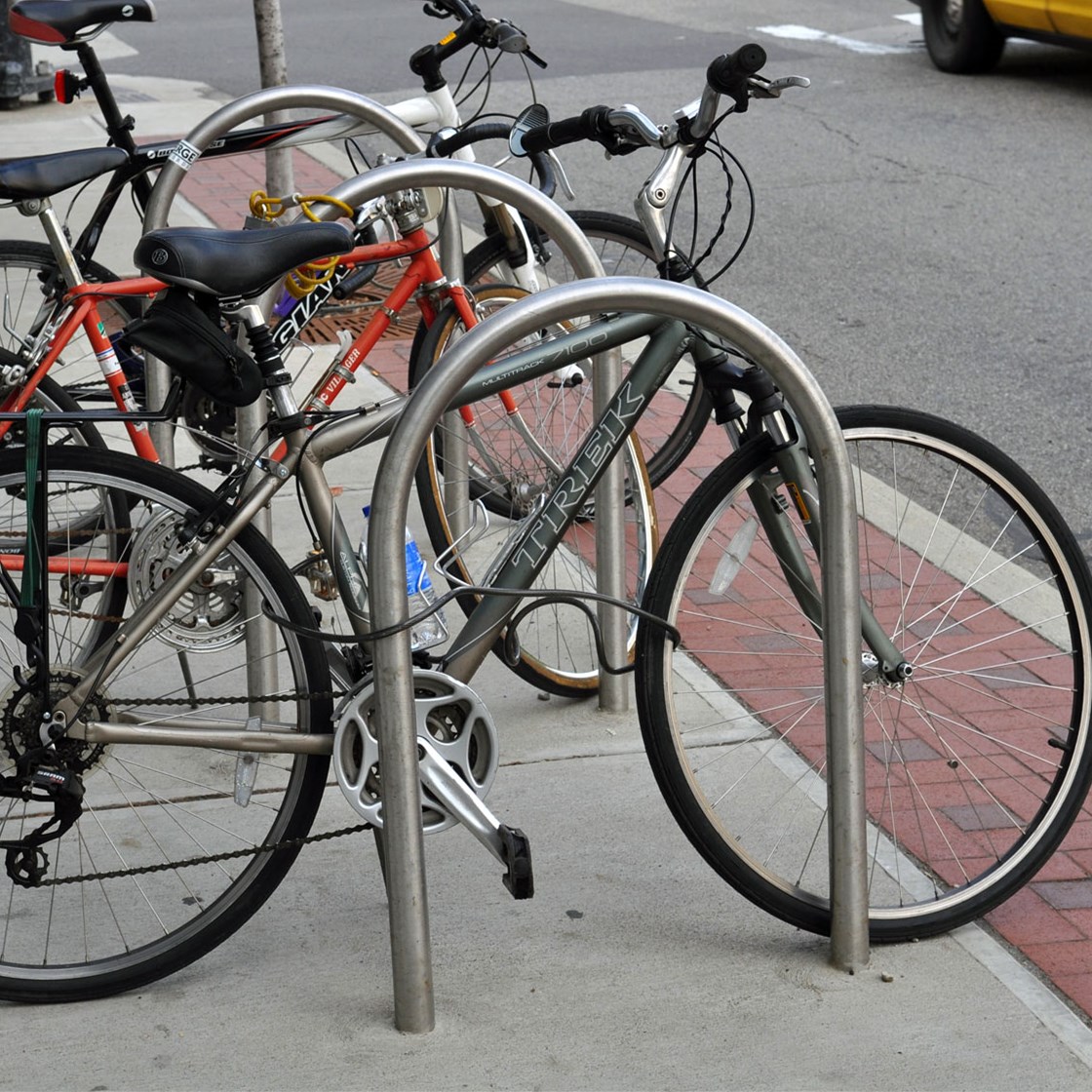 Aro de bicicleta de soporte de piso único al aire libre polaco personalizado fabricante de China